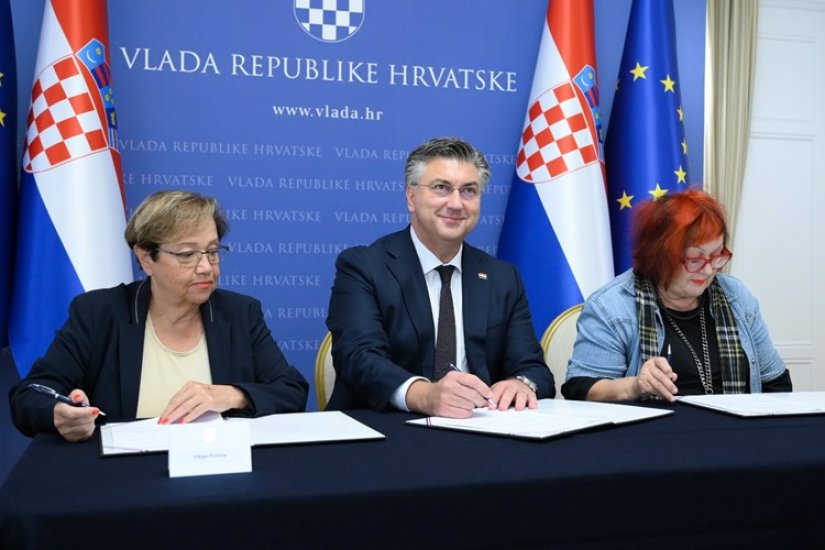 Plenković: Prioritet nam je daljnji rast mirovina i poboljšanje statusa umirovljenika