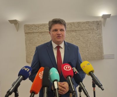 Marković od Vlade zatražio uvođenje poreza na ekstra profit