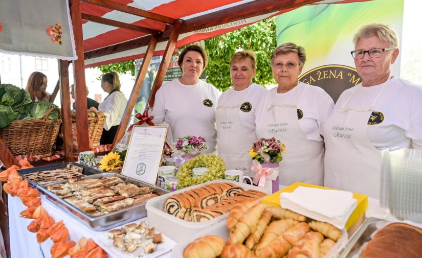 Uz Dan ruralnih žena i kuhara uživajte u makovnjači, gibaniku, 1.000 palačinki...