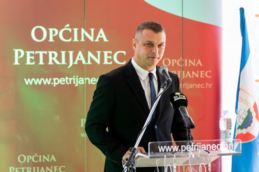 PETRIJANEC Raspisan općinski natječaj za dodjelu stipendija učenicima i studentima