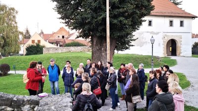 FOTO Tematsko vođenje gradom u organizaciji Francuskog kluba &quot;I to je Varaždin - voila!