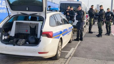 FOTO Pijani pokušali ući na stadion, utakmicu s Hajdukom nisu uspjeli vidjeti