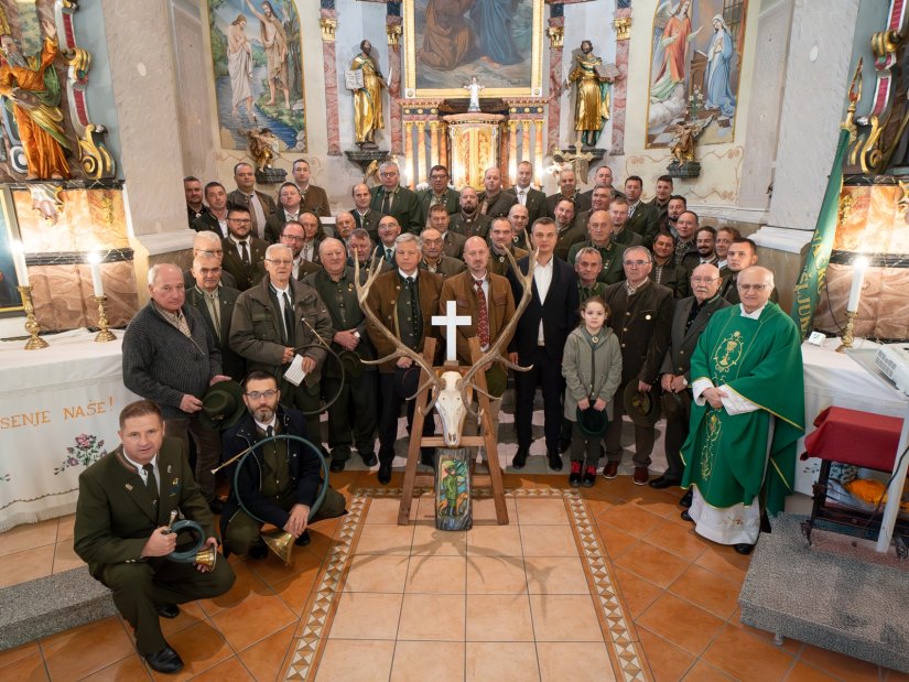 FOTO Održana sveta misa u Petrijancu povodom obilježavanja svetog Huberta