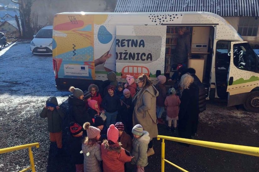 Bibliobus stiže u Varaždinske Toplice: Knjige će biti dostupne na više lokacija