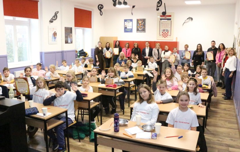 FOTO Učenici se natjecali u poznavanju povijesti grada Varaždina, a najbolji nagrađeni