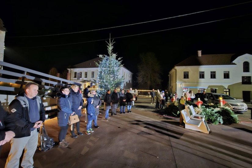 Paljenje prve adventske svijeće označilo početak Adventa u Općini Bednja