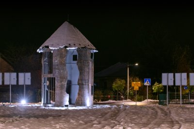 GORNJI KNEGINEC Na rotoru u Turčinu postavljena skulptura u obliku Andrijine kule, simbola Kneginca