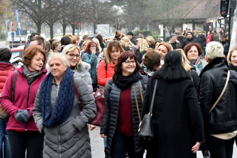 Sindikati odbili najnoviju ponudu Vlade za dodatak kolektivnom ugovoru