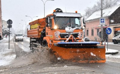 U petak se očekuje susnježica i snijeg, Hrvatske autoceste poslale upozorenje