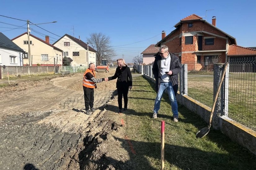 FOTO Sanacija prometnice u Općini Trnovec Bartolovečki u završnoj fazi