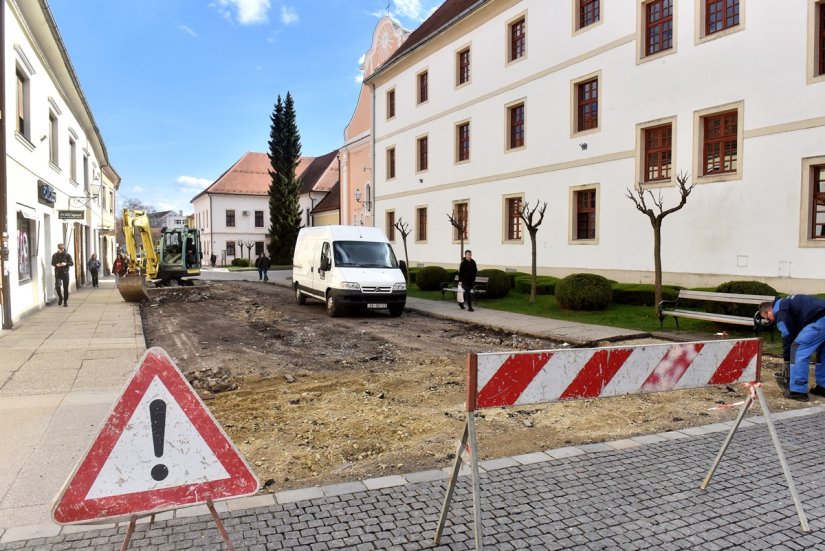 FOTO Počeli radovi na Pavlinskoj ulici u Varaždinu