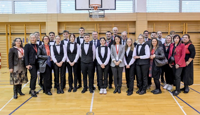 FOTO Gospodarska škola Varaždin domaćin regionalnog natjecanja &quot;Poslovni izazov&quot;