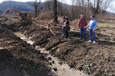 FOTO Traju radovi na održavanju vodotoka u Varaždinskim Toplicama