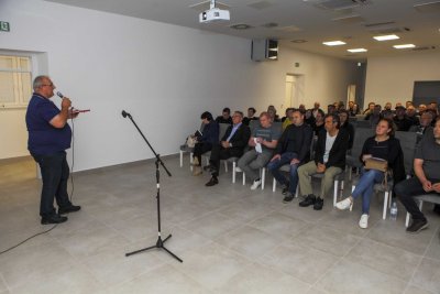 Batinić: Bude li potrebno, stat ću pred vas i predvoditi u blokadi cesta