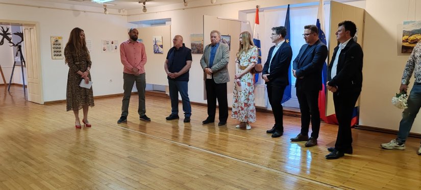 FOTO U Galeriji Dvora Trakošćan svečano otvorena izložba &quot;Linija koja spaja&quot;