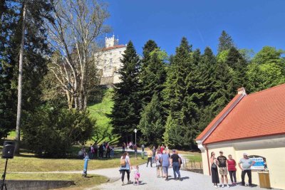 FOTO Tradicionalna proslava Praznika rada u Trakošćanu ponovno okupila brojne posjetitelje