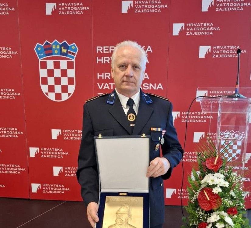 Priznanje DVD-u Šćepanje i VZ Općine Breznički Hum - Branku Mataku nagrada za životno djelo