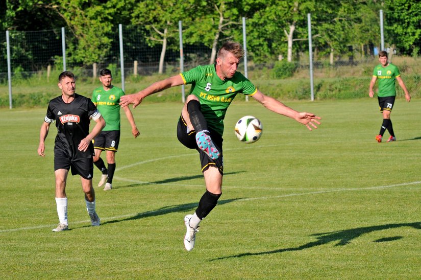 FOTO Elitna liga: Razvitak gubio 1:0 pa preokrenuo sa četiri gola u nizu