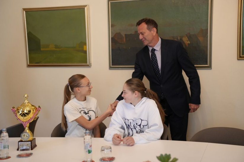 FOTO Gradonačelnik Bosilj održao prijem za Stolnoteniski klub Varaždin