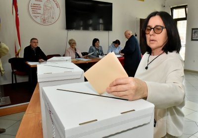 U 19 sati zatvorena su birališta, Državo izborno povjerenstvo rezultate će početi objavljivati u 21 sat