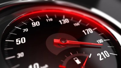 Jurio kao manijak po Nedeljancu, 126.9 km/h u zoni od 60 km/h