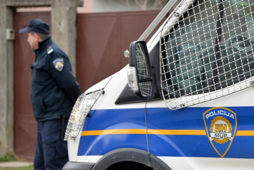 Zbog droge uhićen 31-godišnjak, zaplijenili 242 grama konoplje