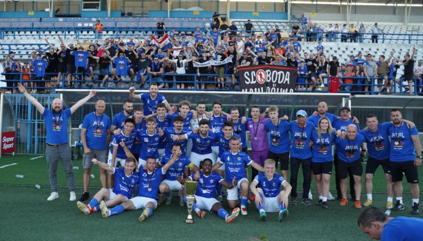 FOTO Varteks nakon pobjede nad Koprivnicom proslavio naslov prvaka, i Podravina se pobjedom oprostila od navijača