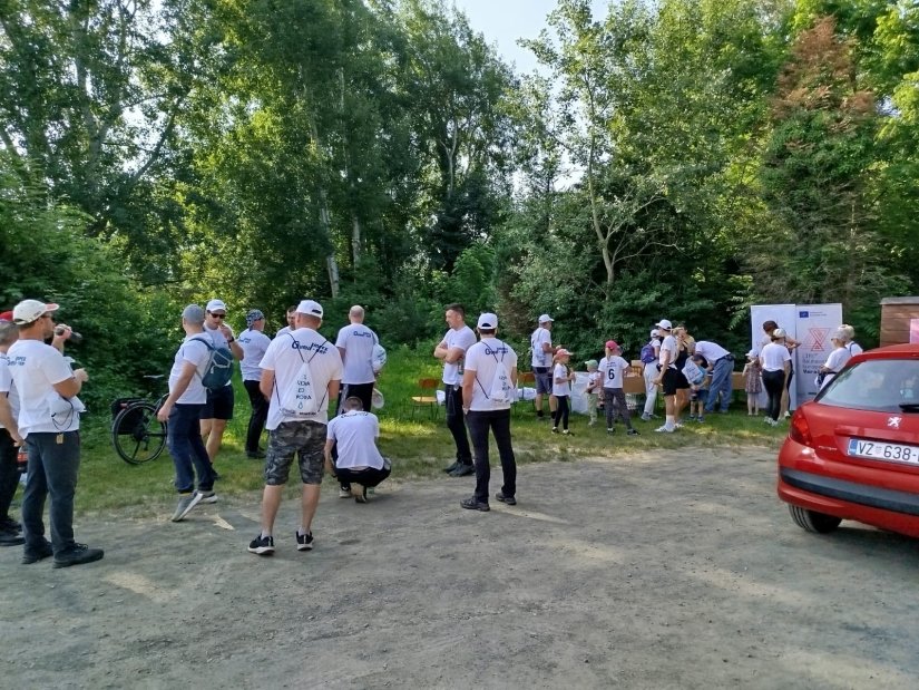 FOTO Uspješno provedena volonterska akcija čišćenja Dravske šume i obale rijeke Drave