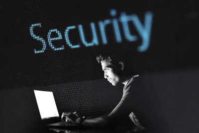 Mislio je da može zaraditi gledajući videe, uplatio 200 eura pa ostao bez 3 800 eura