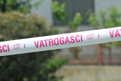Zbog preopterećenja utičnice produžnog kabla izgorjeli razni kućanski aparati
