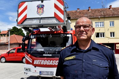VIDEO Novi zapovjednik JVP-a Grada Varaždina prvi dan na poslu završio mokar, evo zašto!