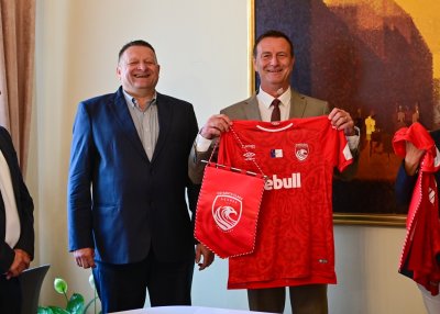 Prijem kod gradonačenika uoči utakmice NK Varaždin i CD Santa Clare