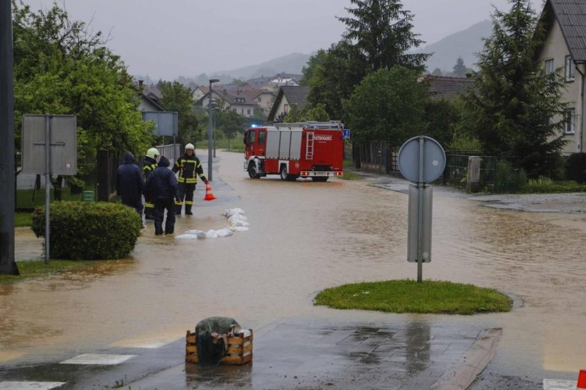 Izdana upozorenja za obilnu kišu, moguće su poplave