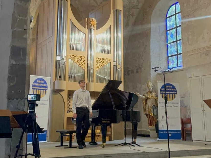 Pijanist Pavao Mrazek sudjelovao na prestižnom međunarodnom seminaru u Luxembourgu
