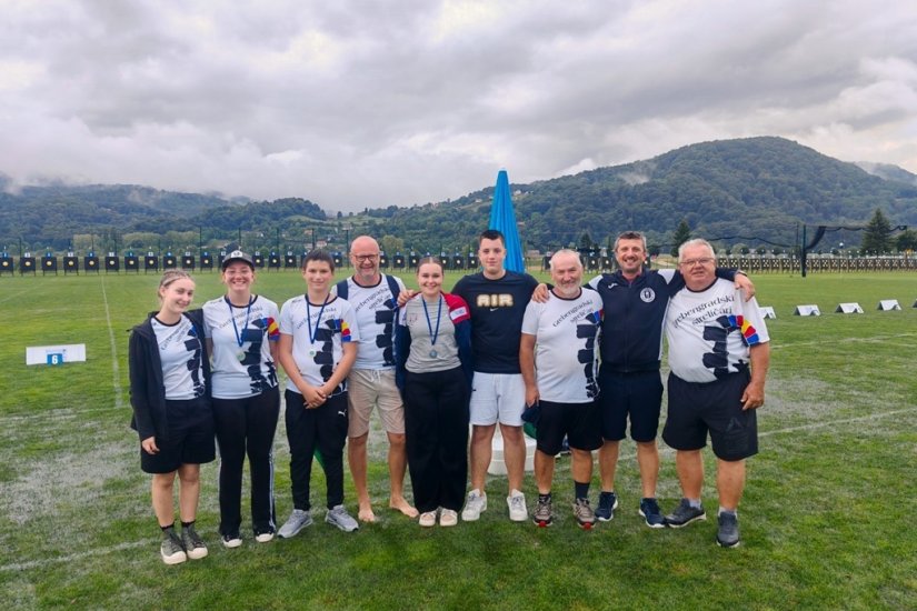 FOTO Novi Marof ponosan je na mlade sportaše: Uspjeh streličara u Sloveniji