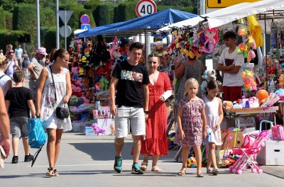 Blagdan Velike Gospe obilježava se diljem Varaždinske biskupije, tradicionalno slavlje i u Biškupcu