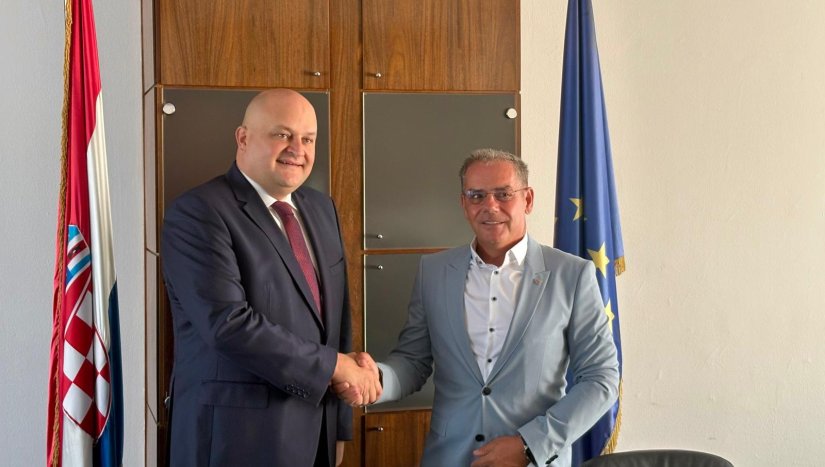 Novi pokušaj za optiku: Potpisan Sporazum o pripremi i provedbi projekta nacionalne optičke infrastrukture