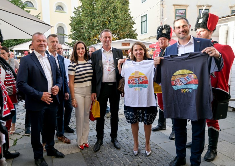 ŠPANCIRFEST Festival obišla ministrica zdravstva te ministri turizma i pravosuđa