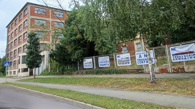 Nekada simbol, uskoro sramota; Ne trgovačkim centrima; Grad kulture, a ne trgovačkim centara…