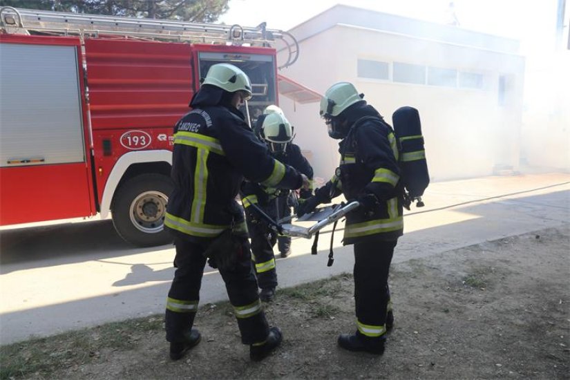U požaru ugostiteljskog objekta izgorio dio krovišta