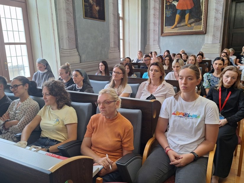 Europski talent centar organizirao predavanja dr. Ranka Rajovića o budućnosti obrazovanja i razvoju dječjih potencijala