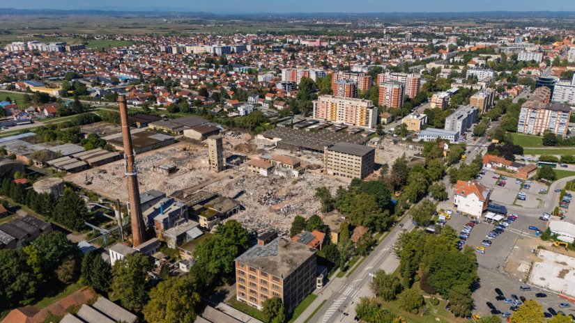 NAPREDUJU RADOVI Sjeverni dio Varteksa sravnjen sa zemljom