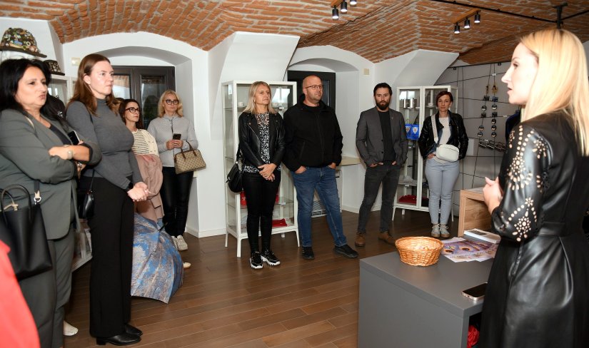 FOTO Održan 1. sajam &quot;Priče i okusi turizma&quot; povodom Svjetskog dana turizma