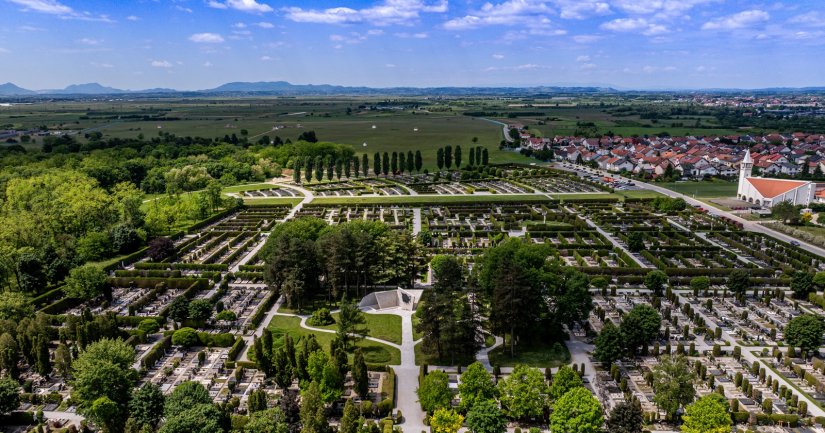 VARAŽDINSKO GROBLJE Radovi na unapređivanju sustava navodnjavanja
