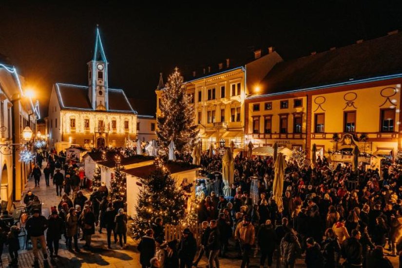 GRAD VARAŽDIN Javni poziv za podnošenje prijava za potpore – Sufinanciranje dijela troškova izlaganja na Adventu