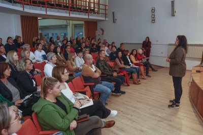 IVANEC Stotinjak poduzetnika prisustvovalo edukaciji na temu Fiskalizacija 2.0