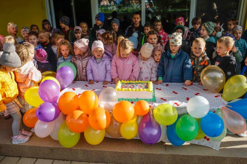 DJEČJI TJEDAN U ivanečke vrtiće stigle torte i predstava; u subotu besplatna kinoprojekcija