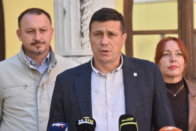 HDZ: SDP misli da su građani zaboravili da je policija upadala i u prostorije Grada