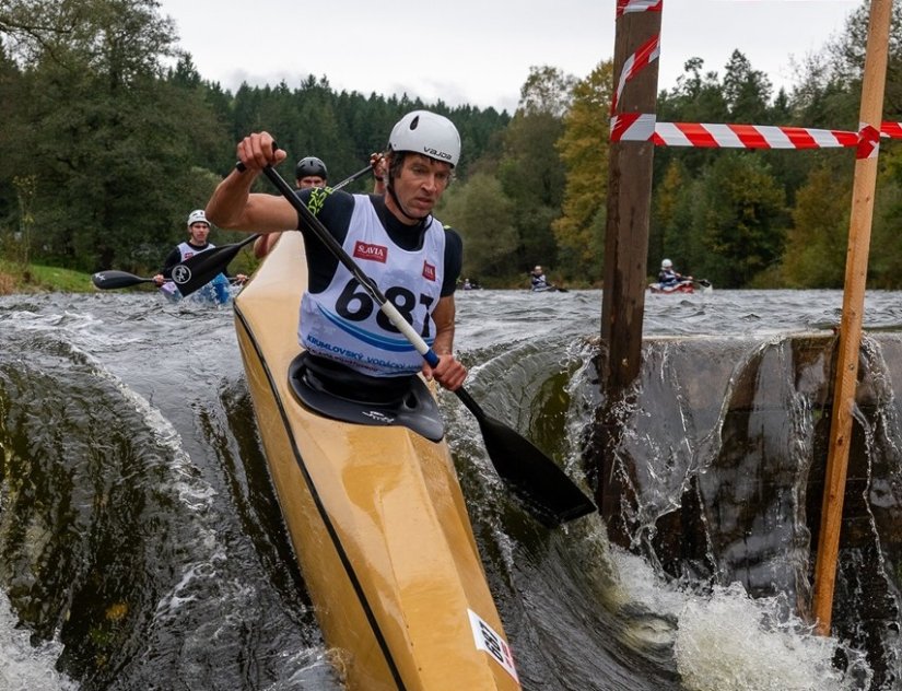 Emil Milihram pobijedio na kajak maratonu u mjestu Česky Krumlov