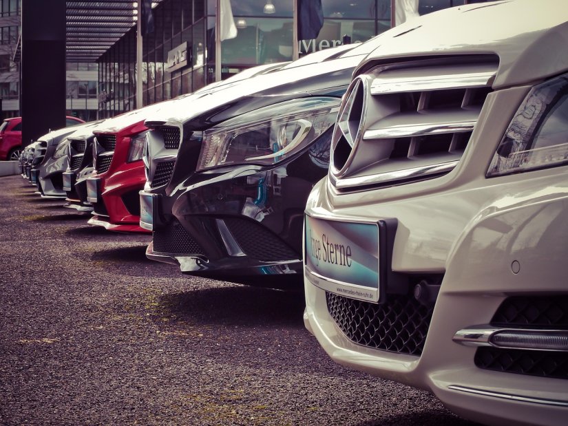 Provale u kuće, krađa novčanika, bicikla, ali i skupocjenog Mercedesa
